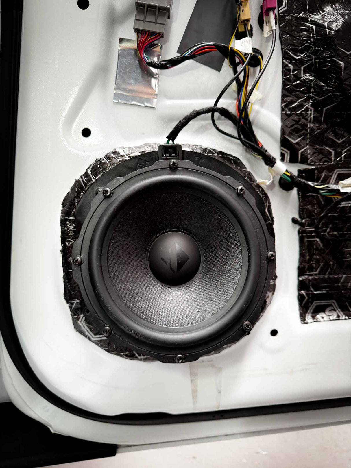 HELIX Ci7 C165.2FM-S3 rear view – 6.5” hi-end coaxial speaker pair with FlexMount by MC Audio Sydney