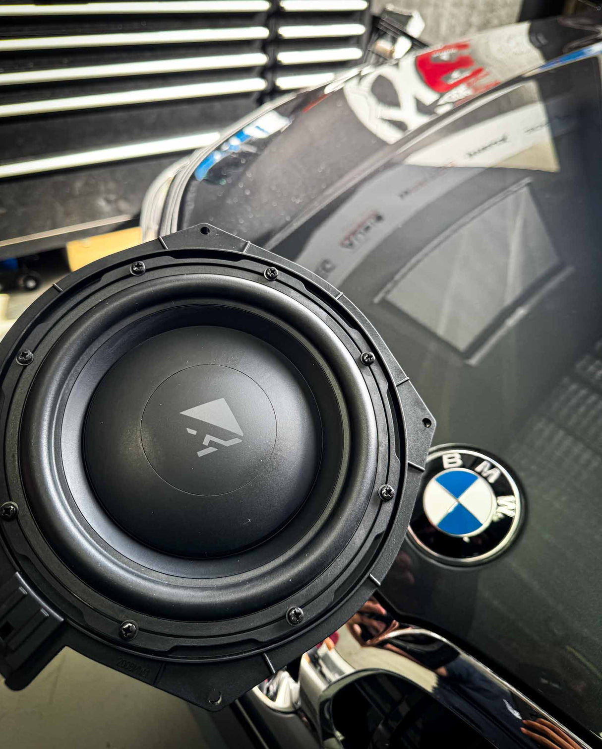 Original packaging for HELIX Ci5 S200FM-D2 8” subwoofer pair – FlexMount | 2x2Ω by MC Audio Sydney