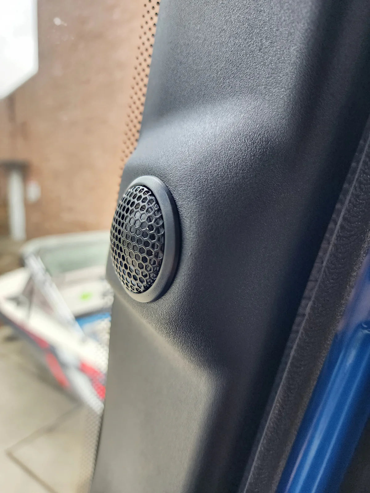 HELIX Ci7 T20FM-SC backside and terminal detail 0.75 inch hi-end tweeter 4Ω – MC Audio Sydney