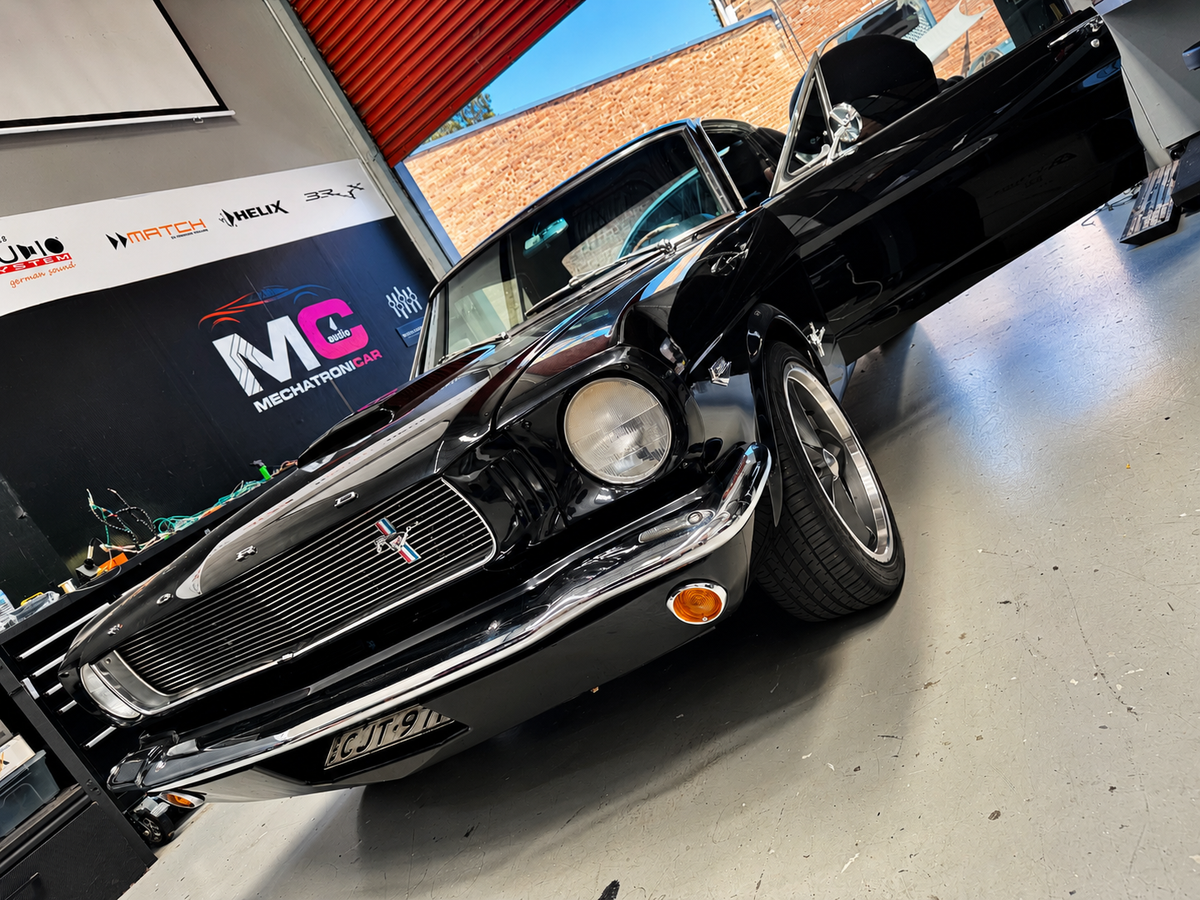 1966 Ford Mustang Coupe: Classic American Muscle Meets BlackVue ELITE 10 Dual 4K Protection