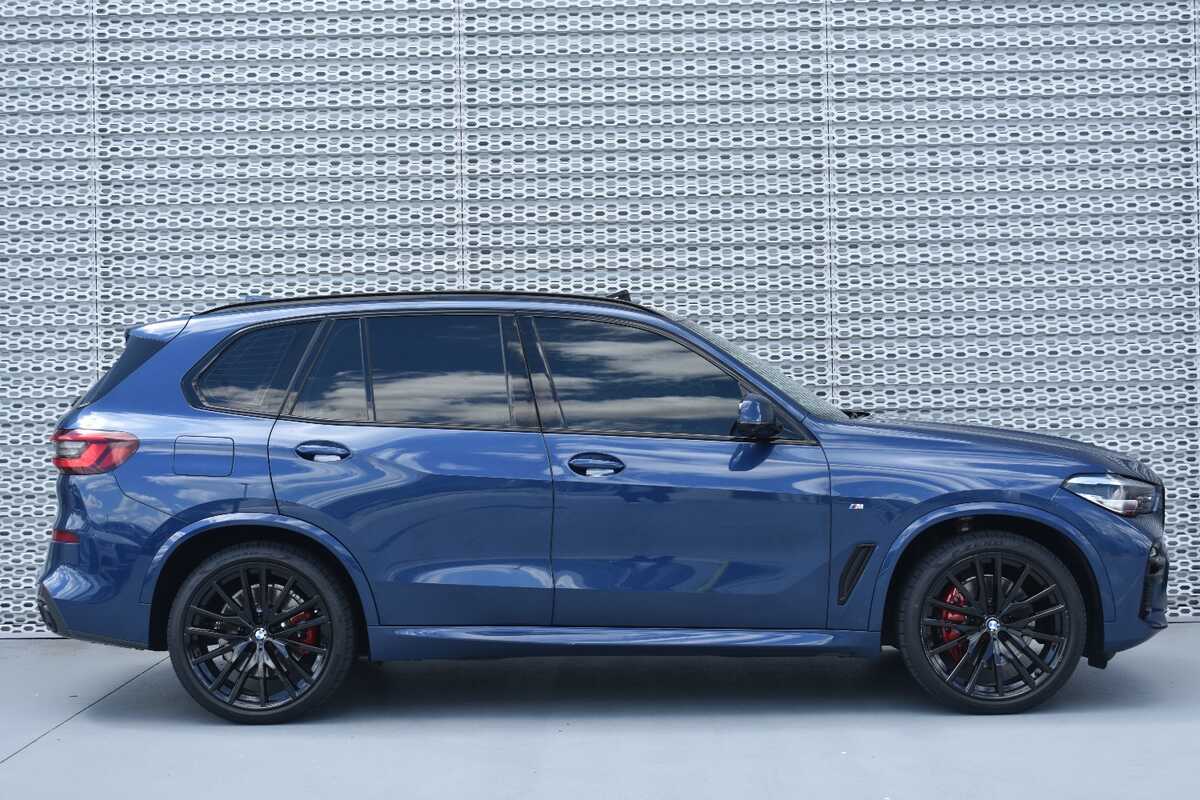 BMW X5 xDrive30d M-Sport 2022: Transforming Audio Excellence