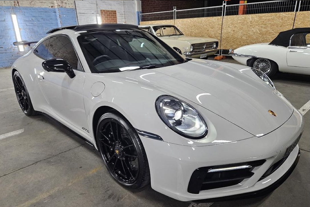 Porsche 911 | 992 Carrera S: A High-End Sound System Upgrade for True Audiophiles