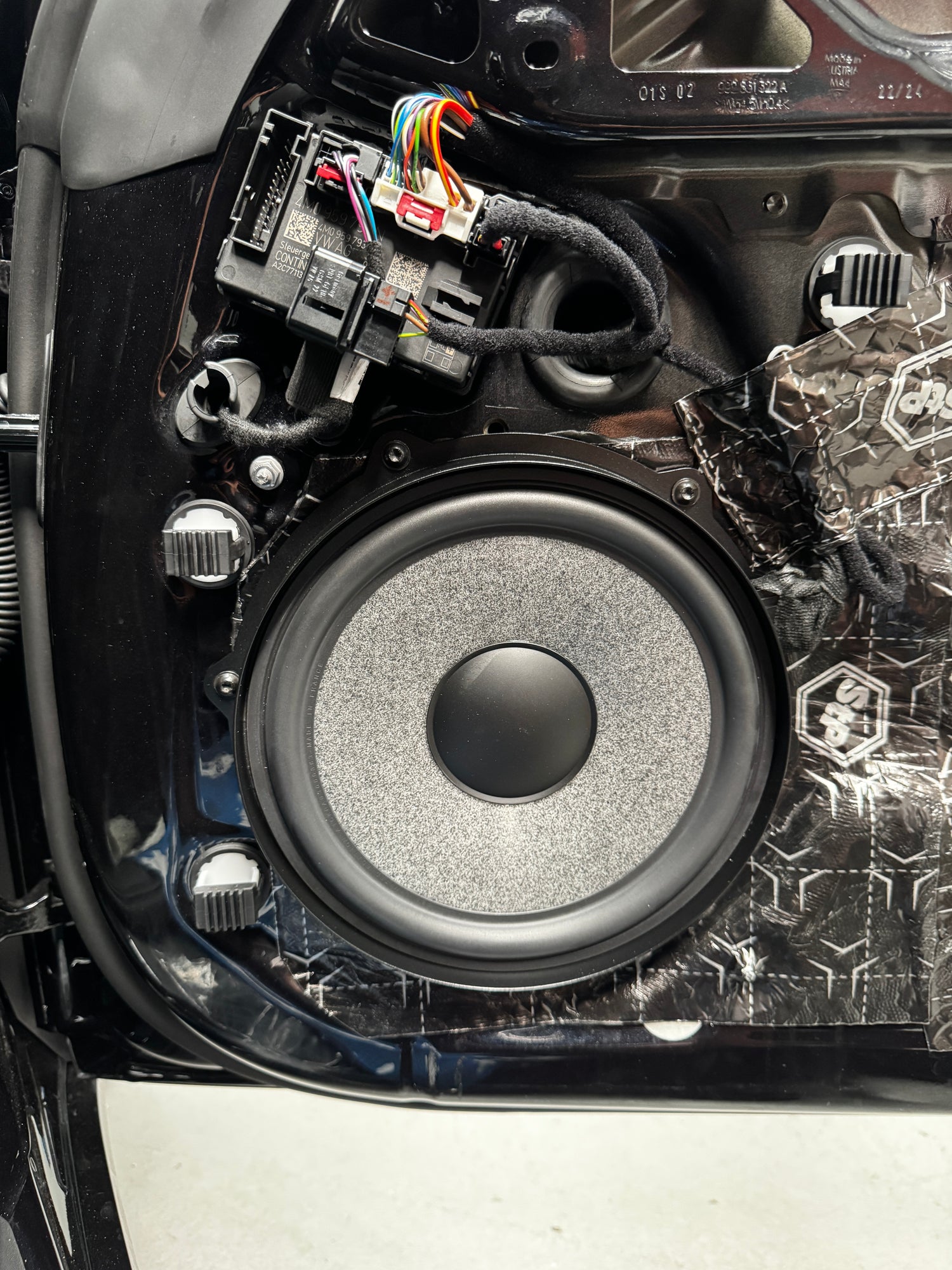 Installed Focal Porsche 911 P60 Limited Edition kit – plug and play high-fidelity upgrade by MC Audio Sydney